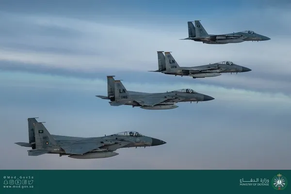 Suudi Arabistan ve ABD’den gözdağı! O anları sosyal medyadan paylaştılar