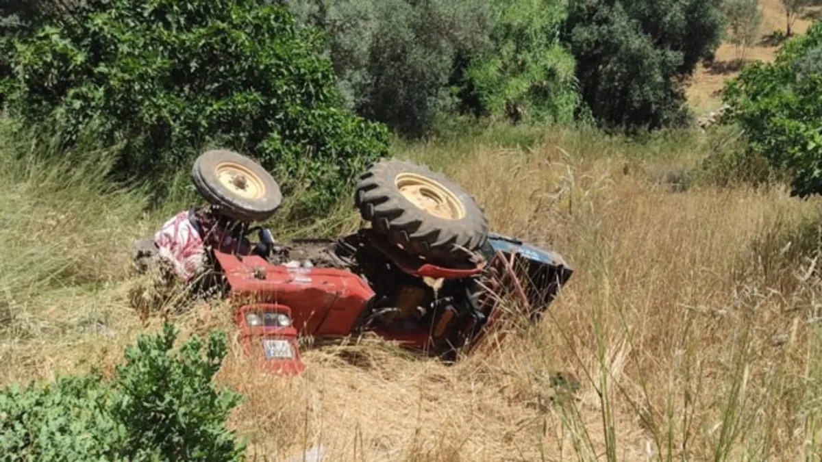 Muğla'da traktör devrildi: Sürücü hayatını kaybetti