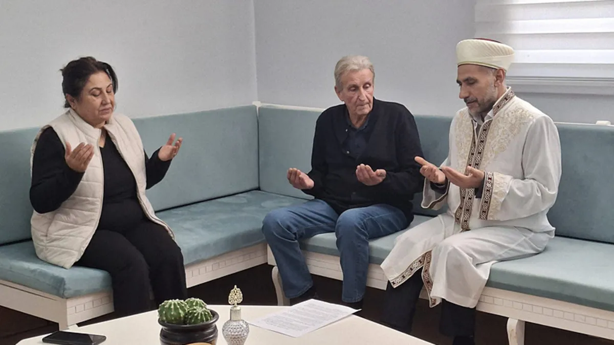 Alman Hans Joachim Prinz Muğla'da İslam'ı seçti