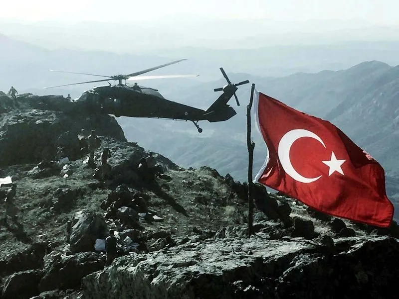 Siirt Te Sehit Babasi Fehim Erkoyuncu Nun Turk Bayragi Istegi Yerine Getirildi