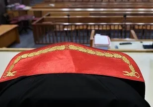 T.C. İZMİR 61. ASLİYE CEZA MAHKEMESİ