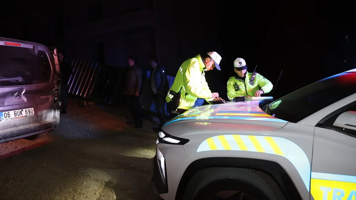 Dur ihtarına uymayan sürücü çıkmaz sokakta yakalandı