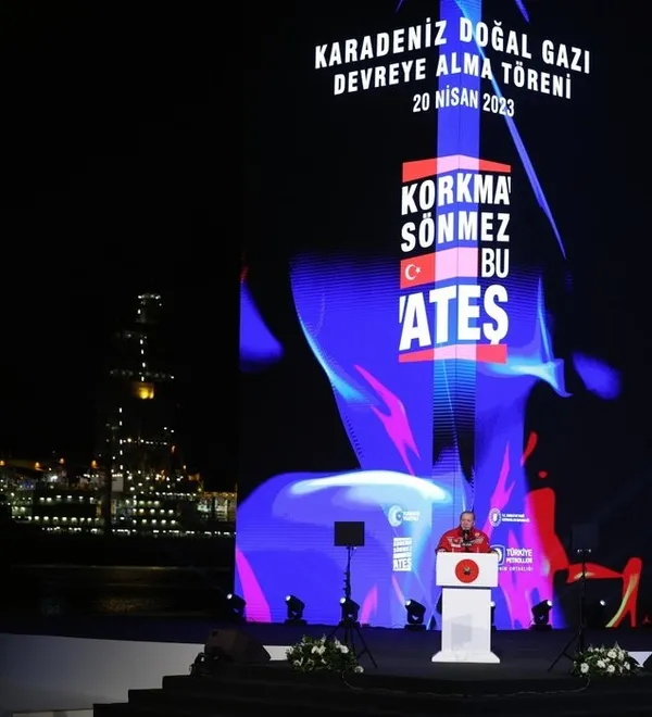 1682062644881.jpg Sabah Gazetesi yazarı Mahmut Övür'den 7'li koalisyona Marshall benzetmesi: İsmet Paşa'nın CHP'si hortlamış gibi karşımızda - 4