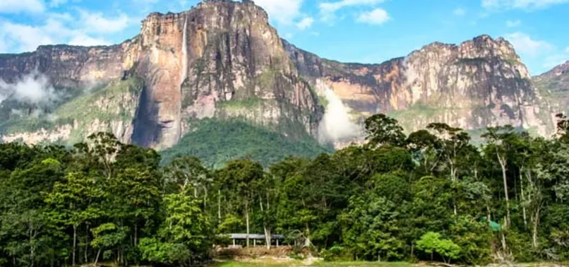 Dünyanın en yükseği Angel Şelalesi