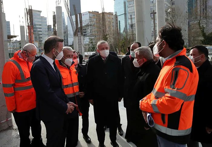 Başkan Erdoğan Marmara Üniversitesi Recep Tayyip Erdoğan Külliyesi ve Barbaros Hayrettin Paşa Camii inşaatını inceledi
