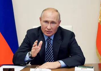 Rusya ilk tescilli korona virüs aşısını dünyaya duyurdu! İşte aşıdan ilk fotoğraflar ve Putin'den flaş açıklama