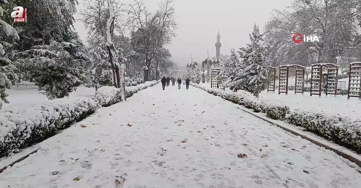 Balıklıgöl beyaza büründü