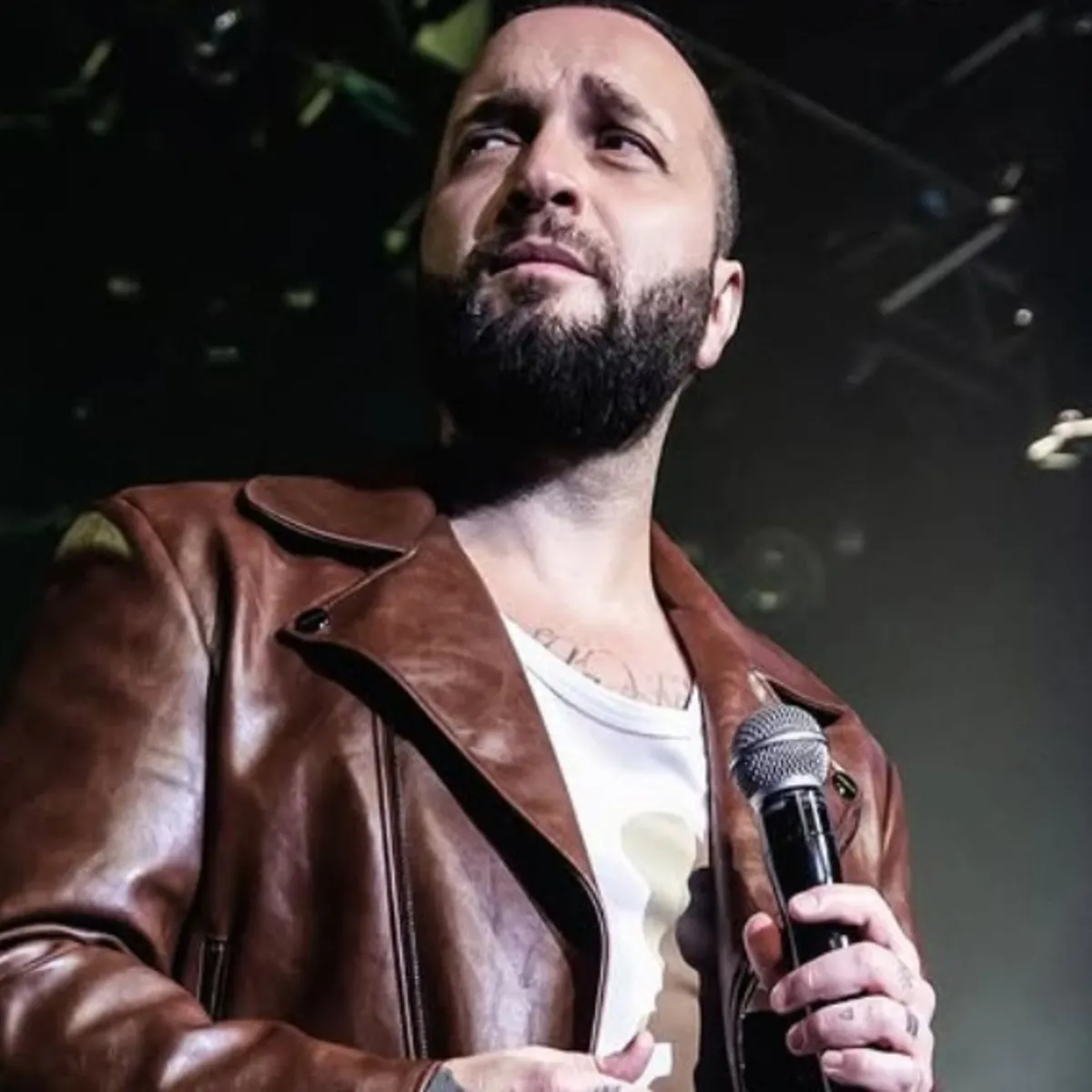 Berkay Şahin, yaşadığı sağlık sorunu nedeniyle Ankara konserini 30 Eylül'e erteledi