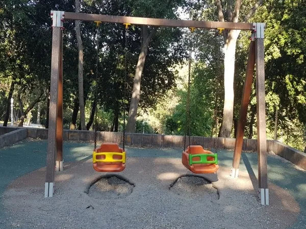 CHP’li İBB kaderine terk etti: Yıldız Korusu can çekişiyor