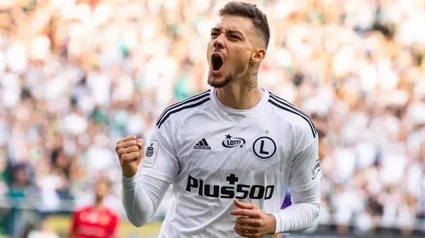 Beşiktaş iki transferi TFF'ye bildirdi - 1