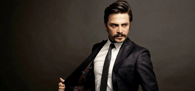 Tuğba Ekinci'den Ahmet Kural'a şok destek!