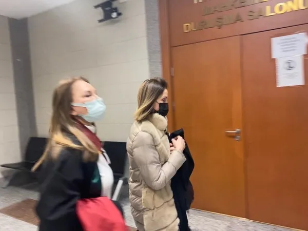 1648211272028.jpg Ünlü sosyolog Nilüfer Narlı'nın dolandırılma davasında yeni gelişme! İşte dolandırıcı Mustafa Sakar'ın cezası - 2