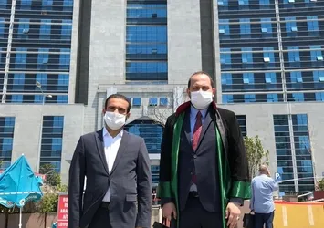 Türk bayrağına ve şehitlere hakaret etmişti! Suç duyurusunda bulunuldu!