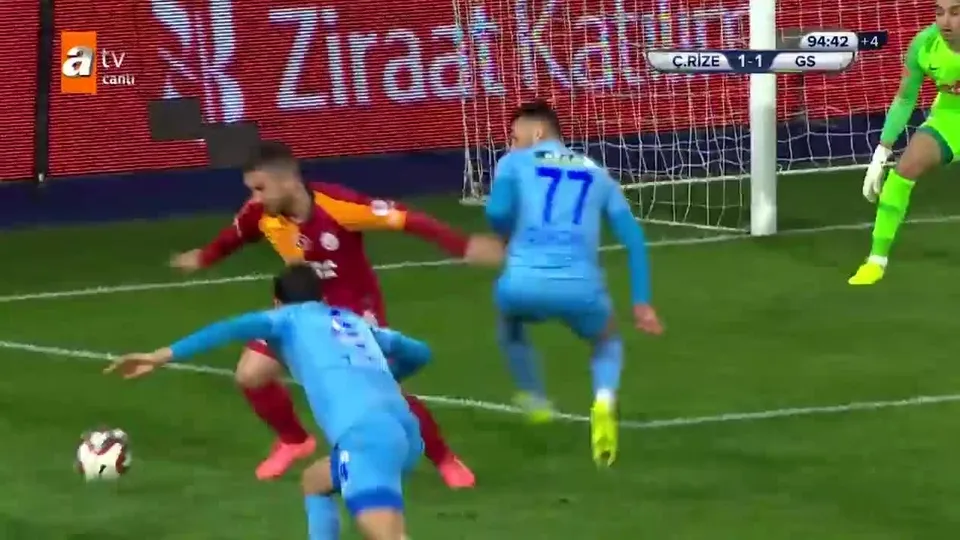 Fatih Terim çılgına döndü! İşte o anlar