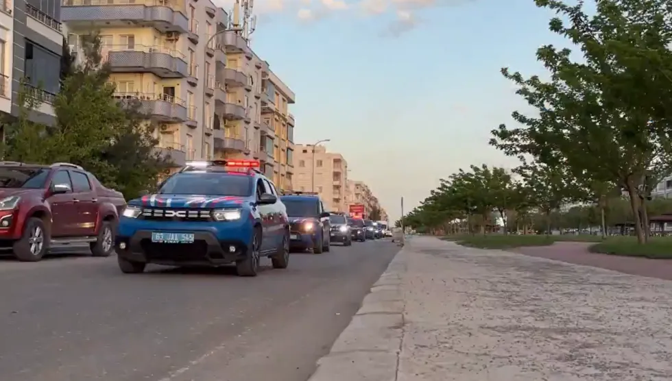 Şanlıurfa’da yeni nesil suç örgütlerinin finans ağına operasyon! 1,5 milyar liralık para trafiği ortaya çıktı - 2