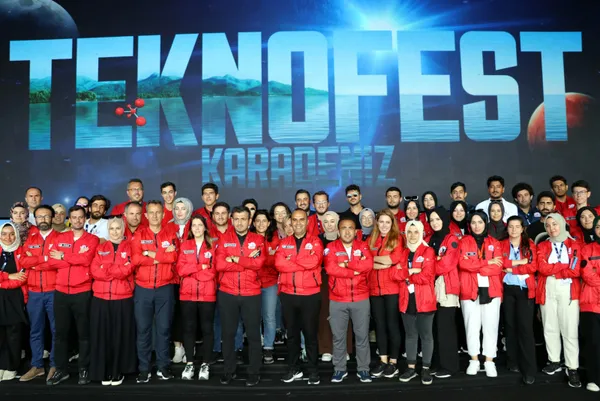 teknofest-2023-hangi-ilde-selcuk-bayraktar-duyurdu-1662310558195.jpg TEKNOFEST 2023 hangi ilde? Selçuk Bayraktar duyurdu - 3