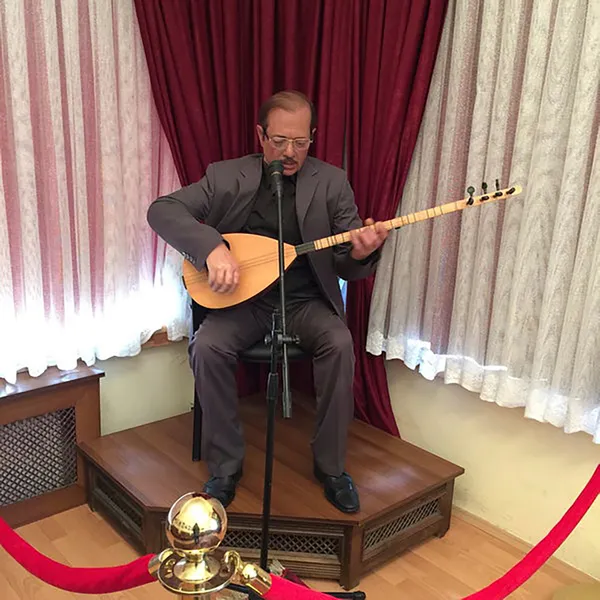 Neşet Ertaş’ın ailesi isyan etti: Panayır sanatçısı yaptılar