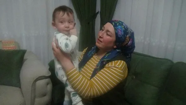 Dünyanın ilk rahim nakli ile doğan Ömer Özkan 20 aylık oldu! Anne Derya Sert konuştu - 5