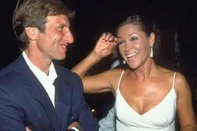 Hülya Avşar’ın eski eşi Kaya Çilingiroğlu genç sevgilisiyle görüntülendi!