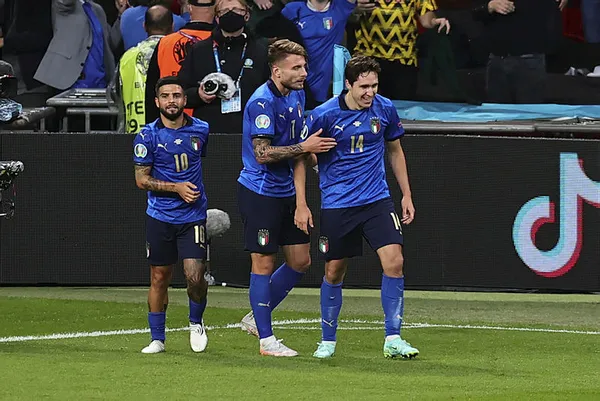 italya-euro-2020-finaline-yukseldi-italyanlar-ispanyayi-penaltilarla-gecti-1625608231928.jpg İtalya EURO 2020 finaline yükseldi! İtalyanlar İspanya'yı penaltılarla geçti - 2