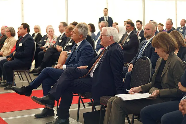 Almanya Cumhurbaşkanı Steinmeier: İslam’ın çeşitliliği ve 5 milyonun üzerindeki Müslüman ülkemize ait