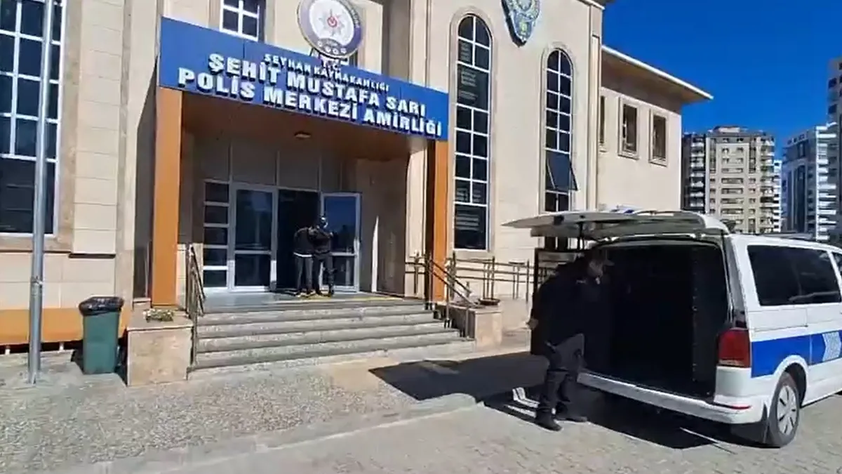 Trafikte sürücünün önünü kesip camını yumruklayan sürücüye 370 bin lira para cezası