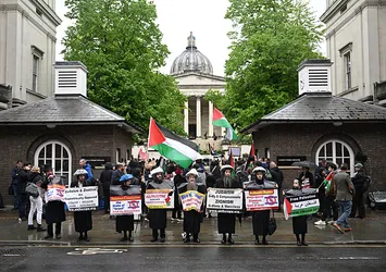 Halklar Filistin'le yönetim İsrail'le! Batı'da 'özgürlüğe' ters kelepçe | A Haber ABD'deki eylemlerin merkezinde