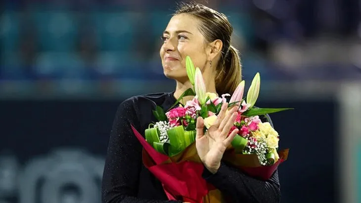 Maria Sharapova cep telefonu numarasını paylaştı!