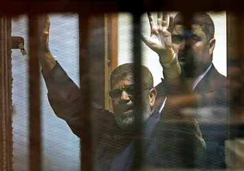 Mursi'nin avukatı: Naaşın nereye götürüldüğünü bilmiyoruz
