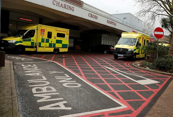 Son dakika: İngiltere’de Covid-19’dan son 24 saatte 1280 kişi öldü