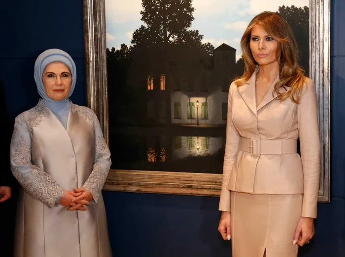 emine-erdogandan-melania-trumpa-gazze-mektubu-carpik-duzene-karsi-sesimizi-ve-gucumuzu-birlestirmeliyiz-1755942269899.jpeg Emine Erdoğan - Melania Trump (AHABER ARŞVİ)