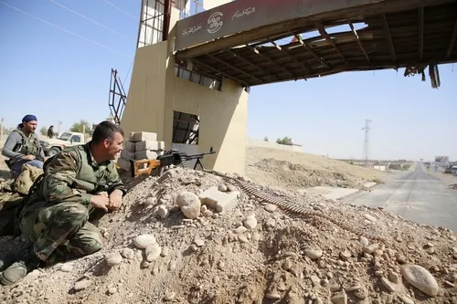 Barzani korkudan askeri yığınak yapmaya başladı - 2