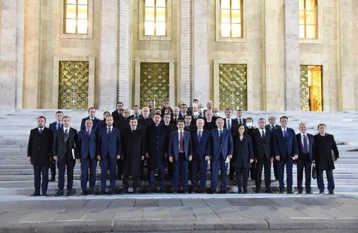 Çevre, Şehircilik ve İklim Değişikliği Bakanı Murat Kurum CHP ve HDP’ye haddini bildirdi! - 5