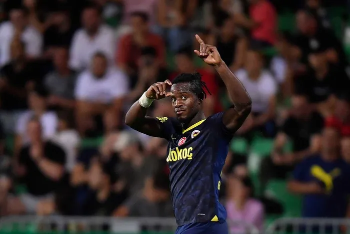 Galatasaray yeni forveti Batshuayi’ye kavuşuyor! İşte sözleşmeyi imzalayacağı tarih...