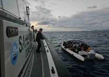 Aydın'da 23 düzensiz göçmen kurtarıldı