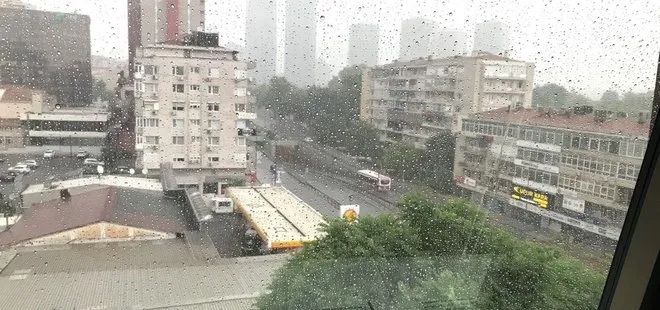 Beklenen yağış başladı! Peki İstanbul’da yağış ne kadar sürecek?
