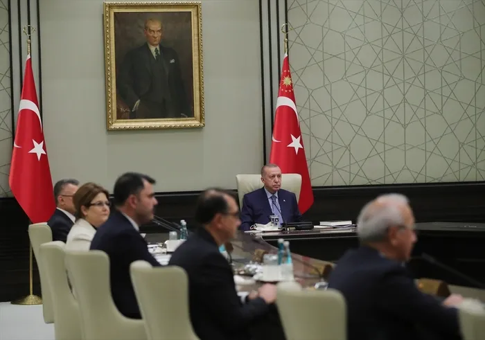 Son dakika: Kabine toplandı! Türkiye'nin gözü bu toplantıda | İşte masadaki konular - 4