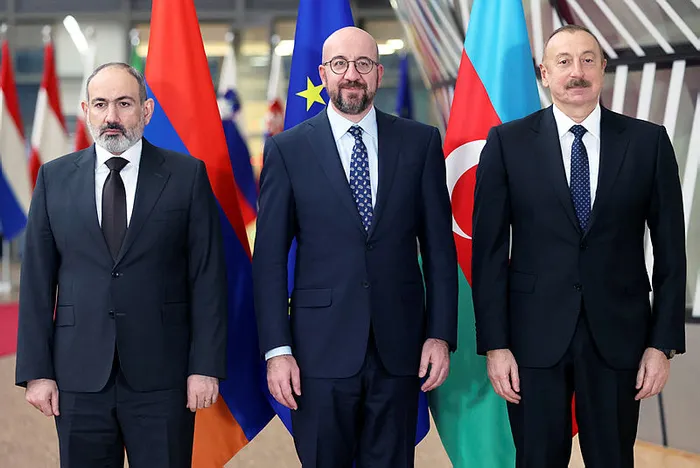 abden-ermenistan-ve-azerbaycan-karari-sureci-baslatiyoruz-1649285231019.jpg AB'den Ermenistan ve Azerbaycan kararı: Süreci başlatıyoruz - 6