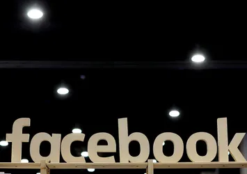 Facebook kendi alışveriş uygulamasını kullanıma soktu