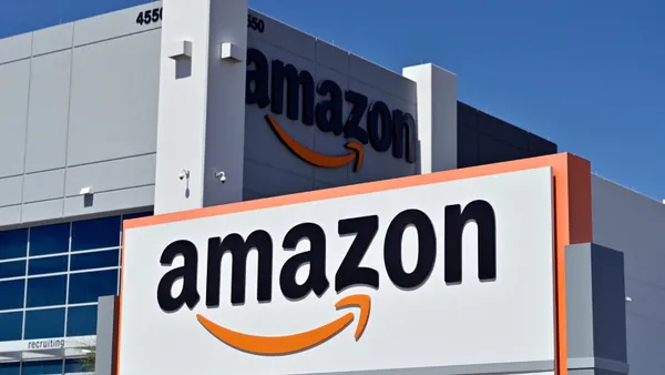 amazona-dev-ceza-11-milyar-euro-odeyecekler-1639070034491.jpg Amazon'a dev ceza: 1,1 milyar Euro ödeyecekler - 1