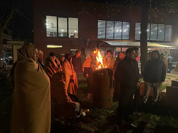 İstanbul’da dün gece deprem mi oldu? 23 Kasım İstanbul’da hissedilen deprem nerede oldu? Merkez üssü ve şiddeti...