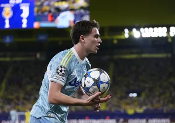 Manchester United Kenan Yıldız için kesenin ağzını açtı