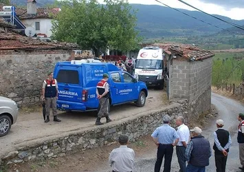 100 yaşındaki kayınvalidesini öldürüp intihar etti