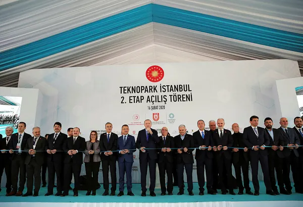 Son dakika haberi | Sağlık Bakanı Fahrettin Koca: Ticaret Bakanı Ruhsar Pekcan'ın annesi vefat etti - 4