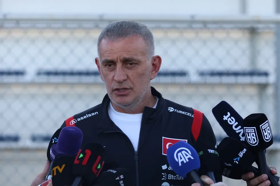 TFF Başkanı İbrahim Hacıosmanoğlu'ndan Vincenzo Montella ve A Milli Takım'a destek - 1