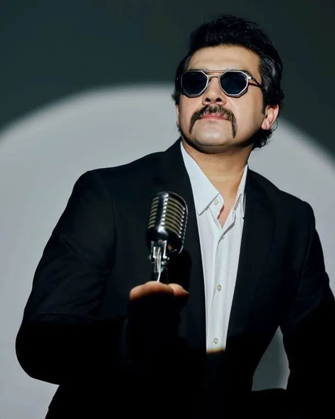 bayhandan-beklenen-mujde-ilk-rap-denemesi-im-survivor-yayinda-1778246590727.jpg Bayhan'dan beklenen müjde: İlk rap denemesi "I'm Survivor" yayında - 2