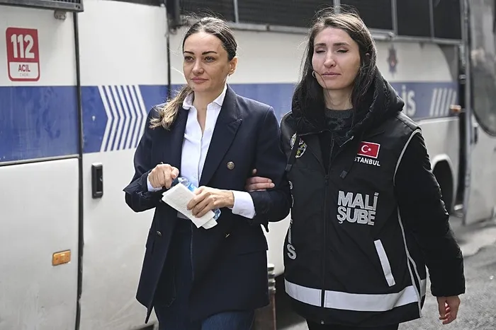 ibbye-yonelik-2-dalga-operasyonunda-flas-gelisme-30-kisiye-tutuklama-talebi-1745952047542.jpeg (Foto: AA)