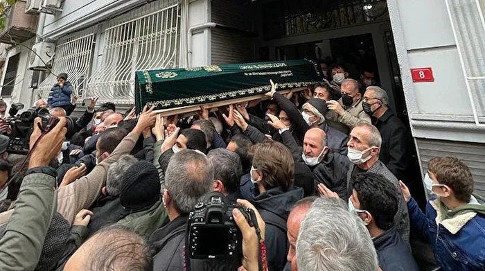 Son dakika: Sezai Karakoç'a veda! "Diriliş şairi" son yolculuğuna uğurlandı - 1