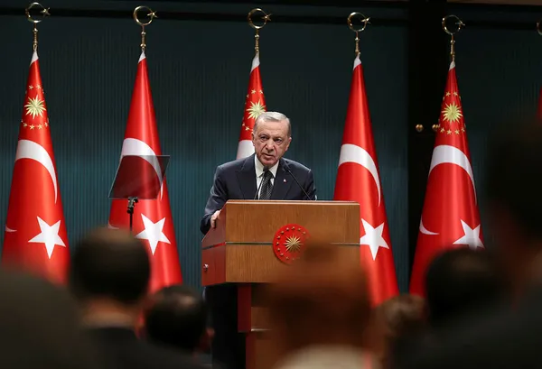 kyk-ogrenci-burs-ve-kredilerinde-2023-rakamlari-belli-oldu-baskan-erdogandan-genclere-mujde-basarili-ogrenciye-1670879172900.jpg KYK öğrenci burs ve kredilerinde 2023 rakamları belli oldu! Başkan Erdoğan'dan gençlere müjde! Başarılı öğrenciye teşvik programı geliyor... - 5