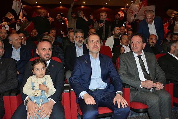 yeniden-refah-partisi-genel-baskani-erbakan-devletimizi-bu-7li-masanin-felaketlerine-teslim-edemeyiz-1682893580220.jpg Yeniden Refah Partisi Genel Başkanı Fatih Erbakan: Devletimizi bu 7'li masanın felaketlerine teslim edemeyiz - 4